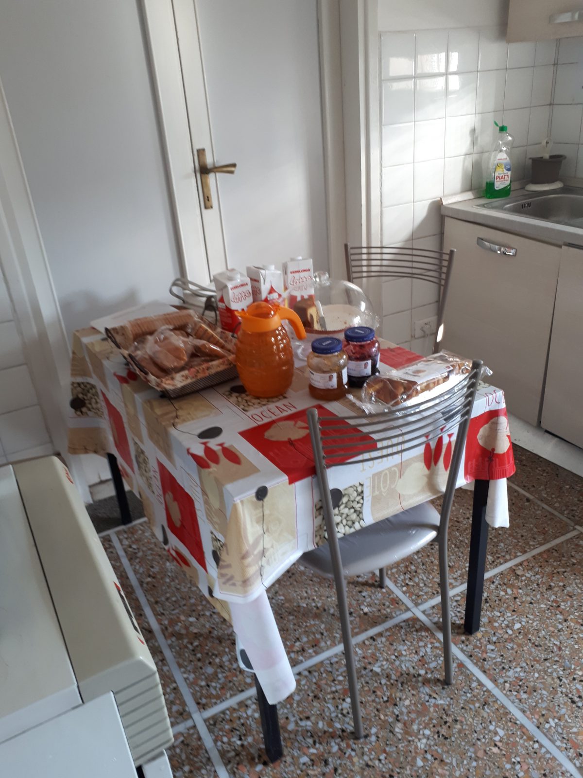 Holiday Pisa Gare B&B