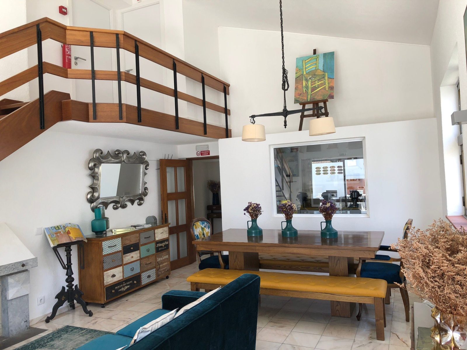 Art 4 You Cascais Hostel & Suites
