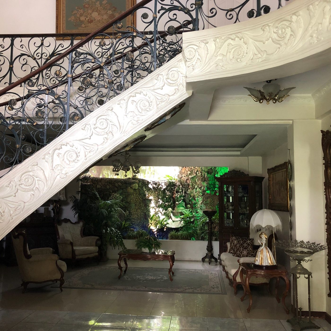 White Villa Hostel Cebu
