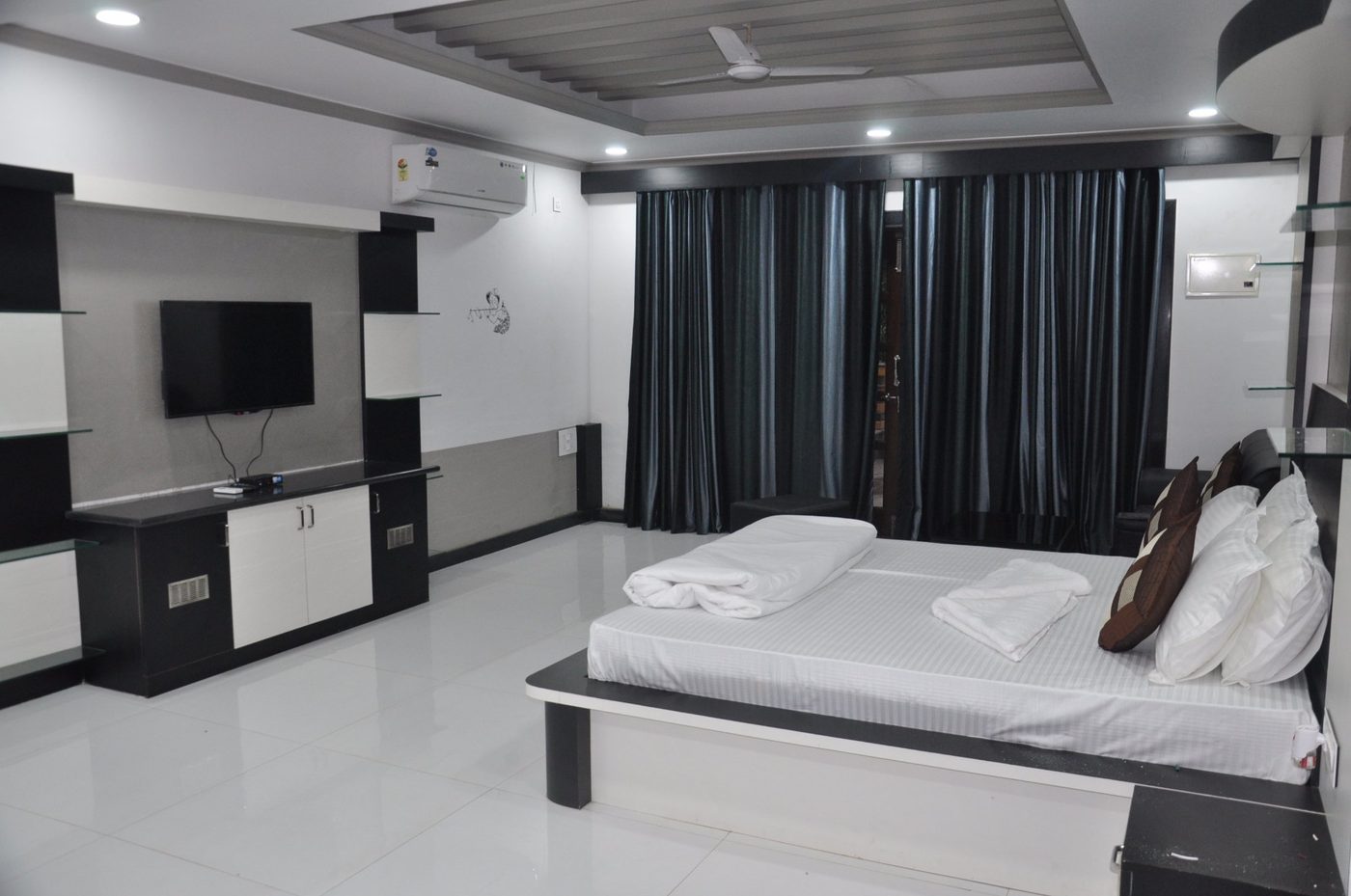 Villa Dewa Goa