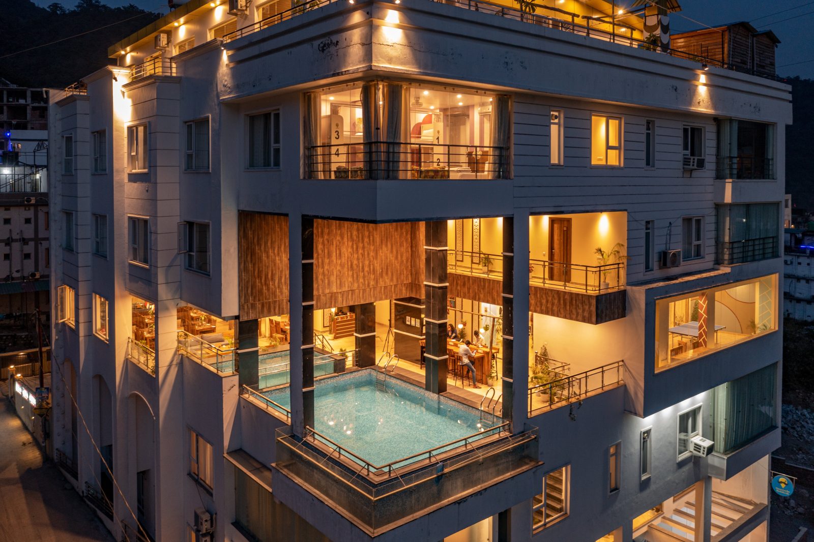 Moustache Rishikesh Luxuria