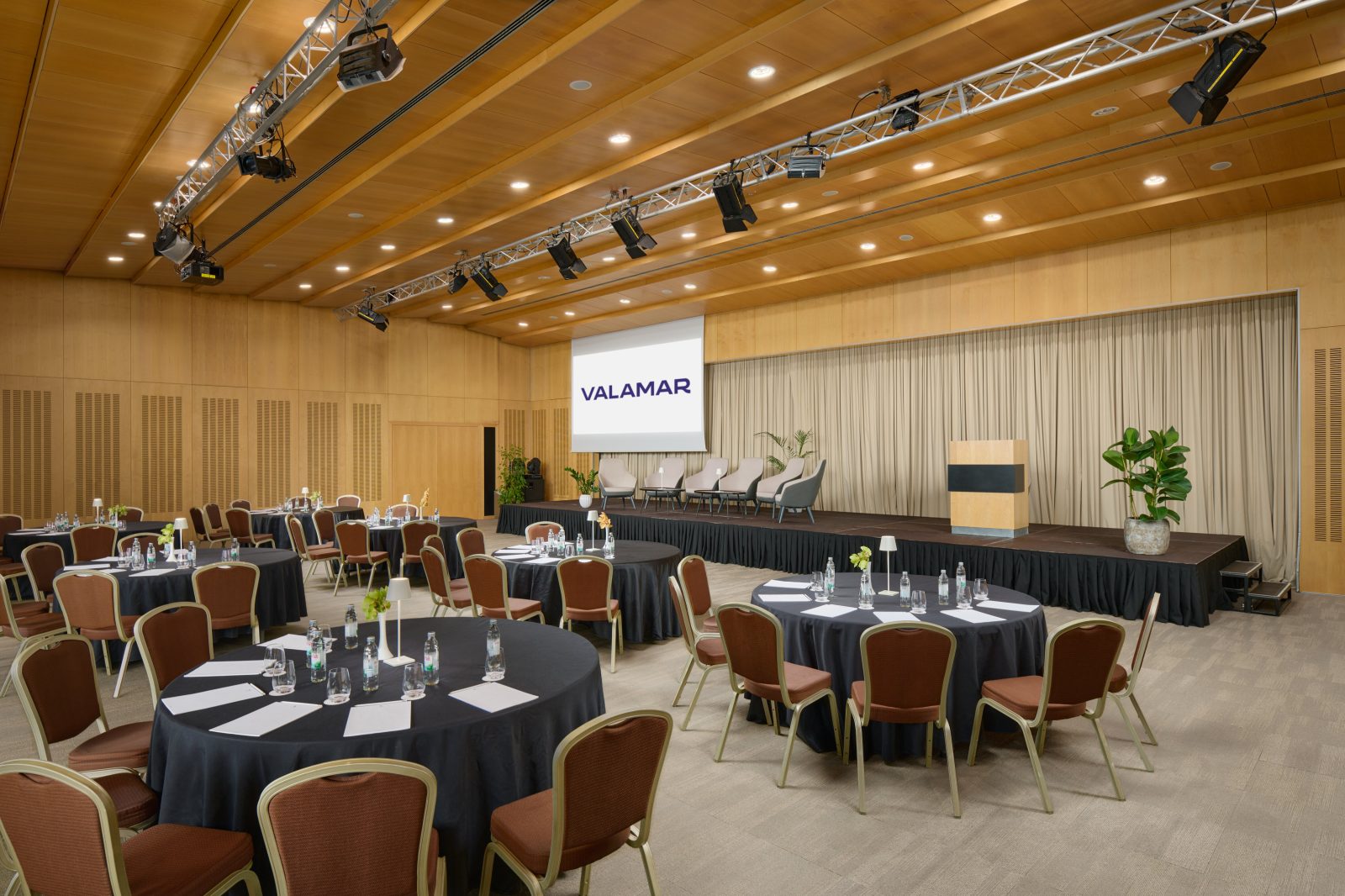 Valamar Lacroma Hotel