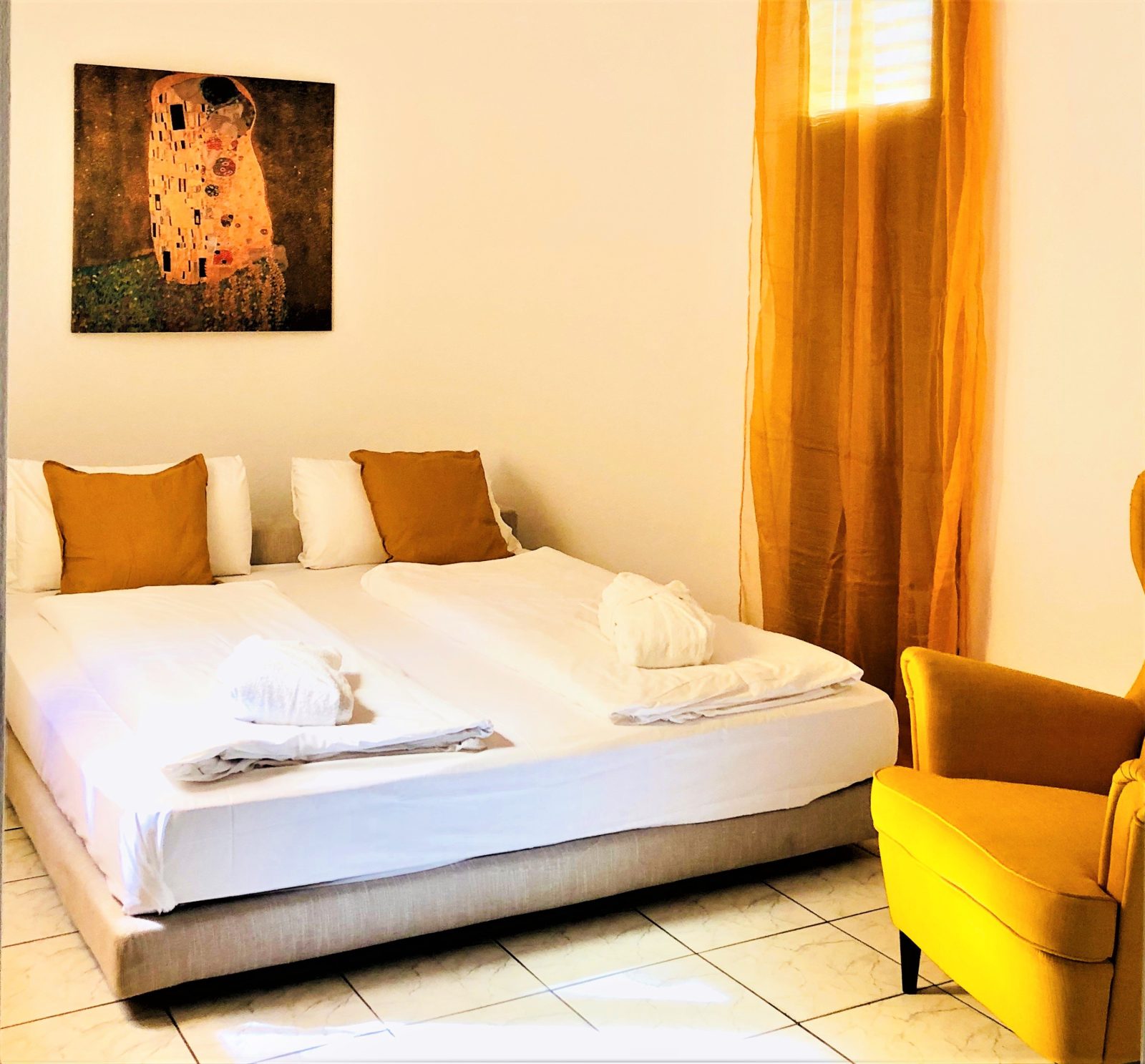 Lugano Center Guest House