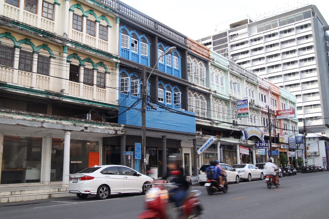 Vitamin Sea Hostel Phuket