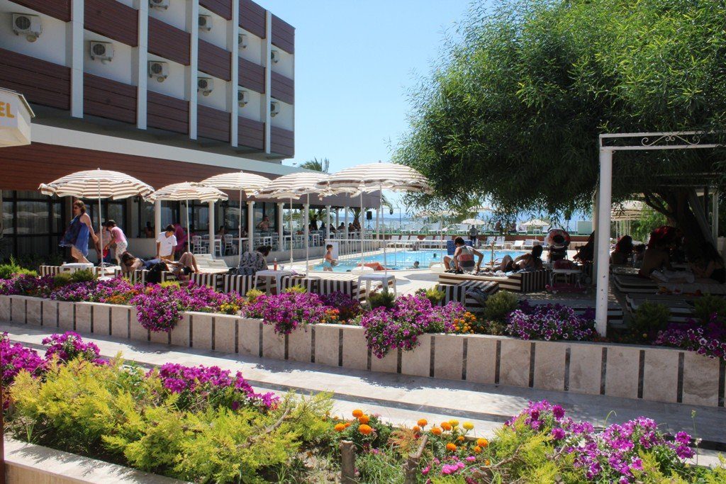 Cesme Farm Hotel