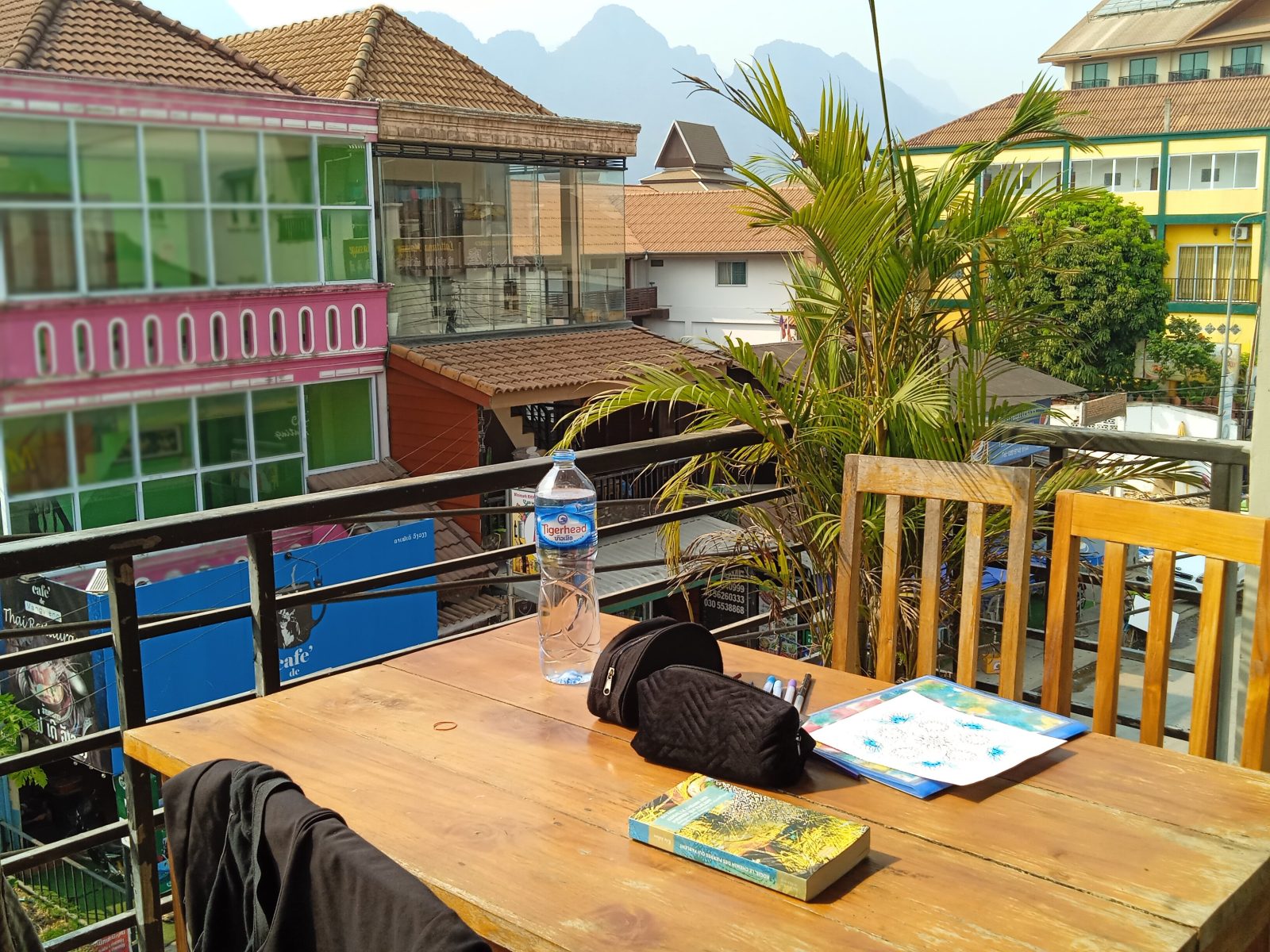 Vang Vieng Sunset Guesthouse & Restaurant