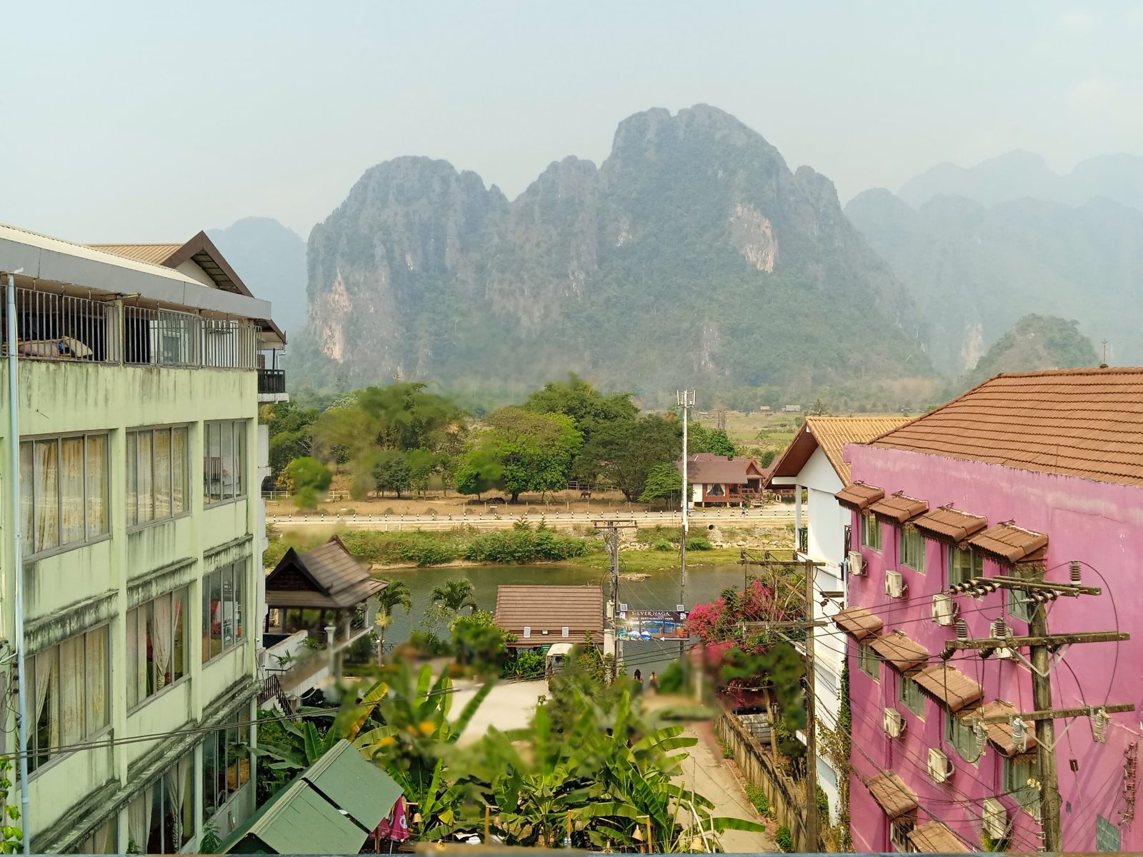 Vang Vieng Sunset Guesthouse & Restaurant