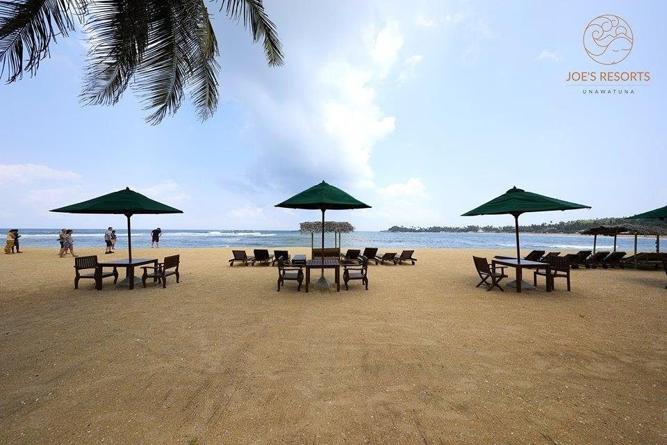 joe`s bungalow hotel unawatuna