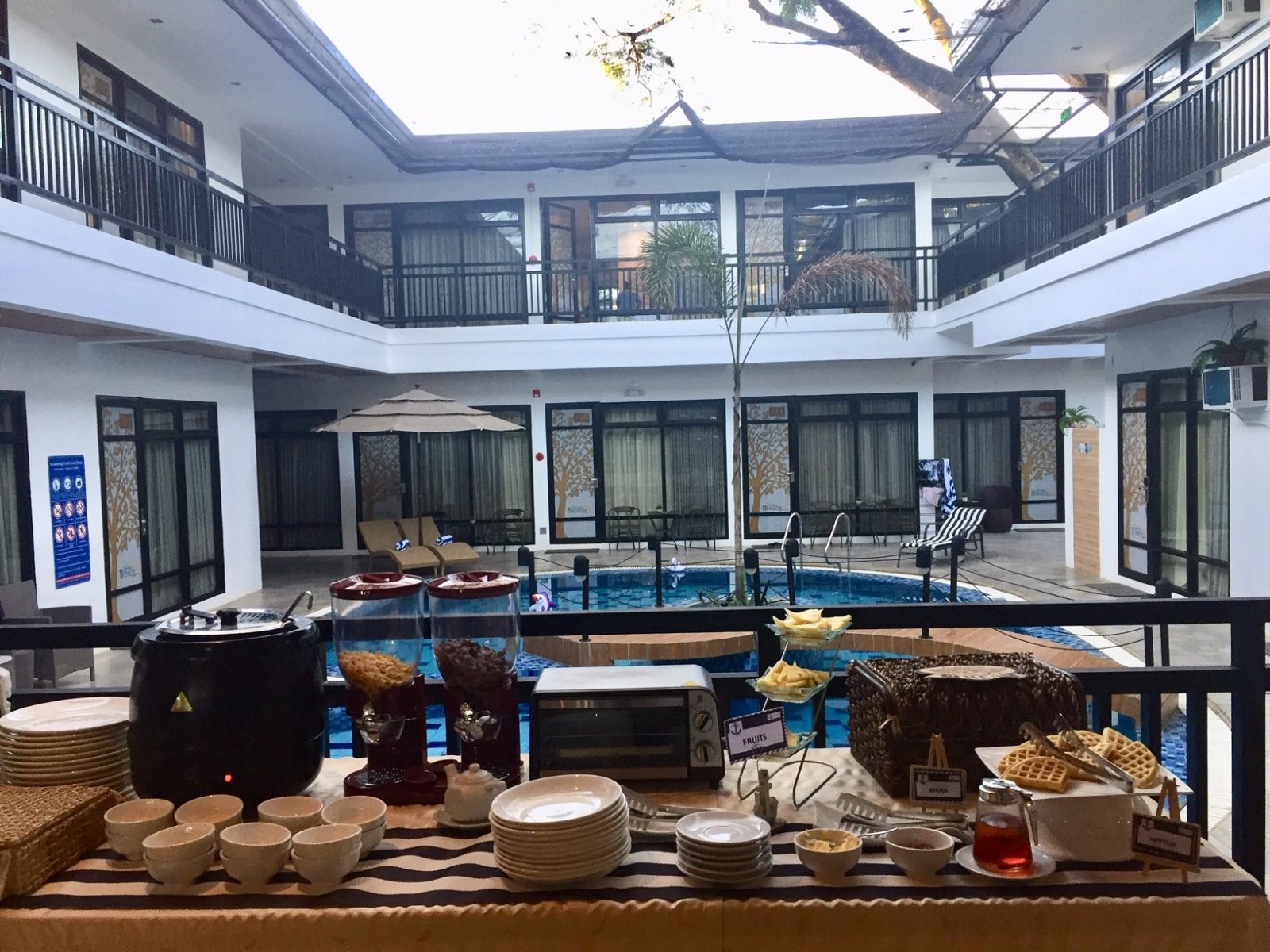 White Breeze Palawan Boutique Hotel