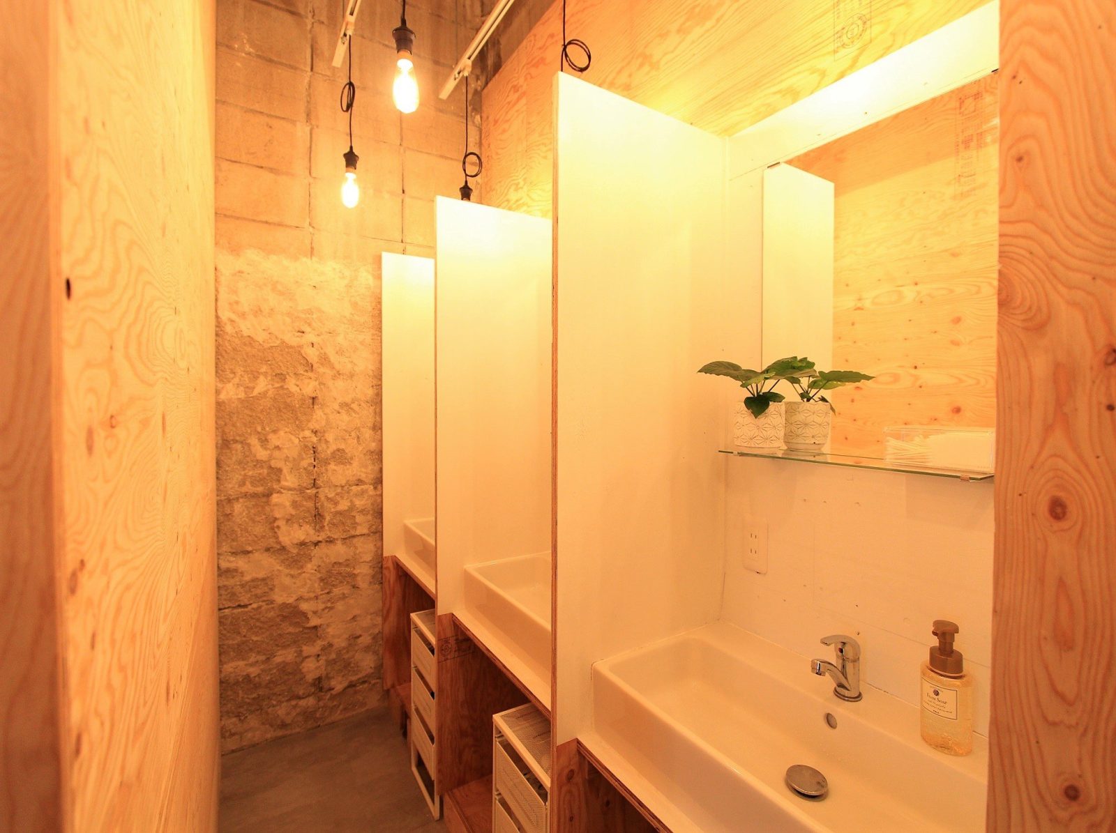 Ishigaki Guesthouse Hive