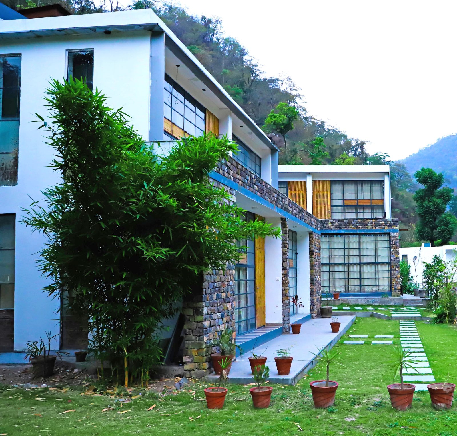 Nishantam Rishikesh