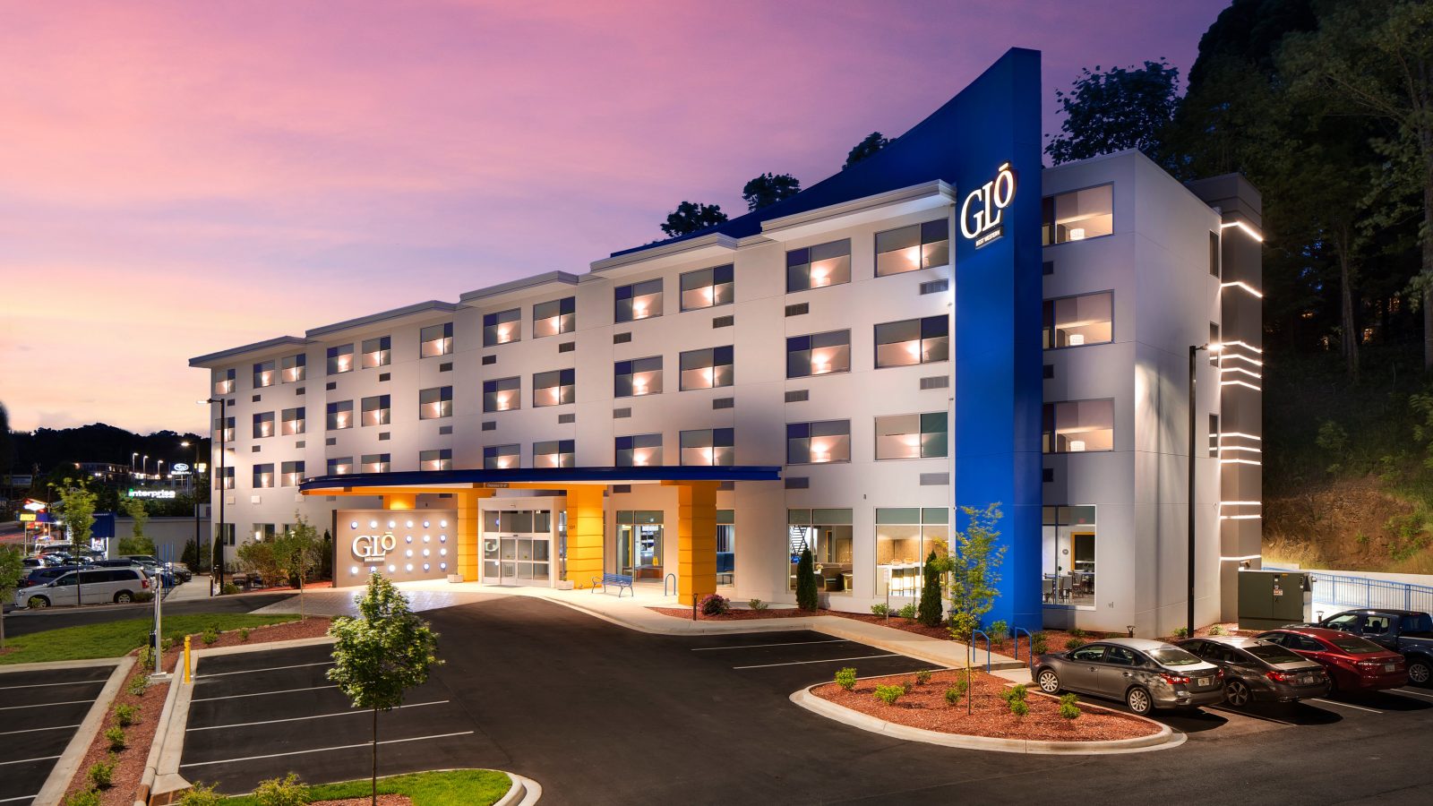 GLō Hotel Asheville-Blue Ridge Parkway