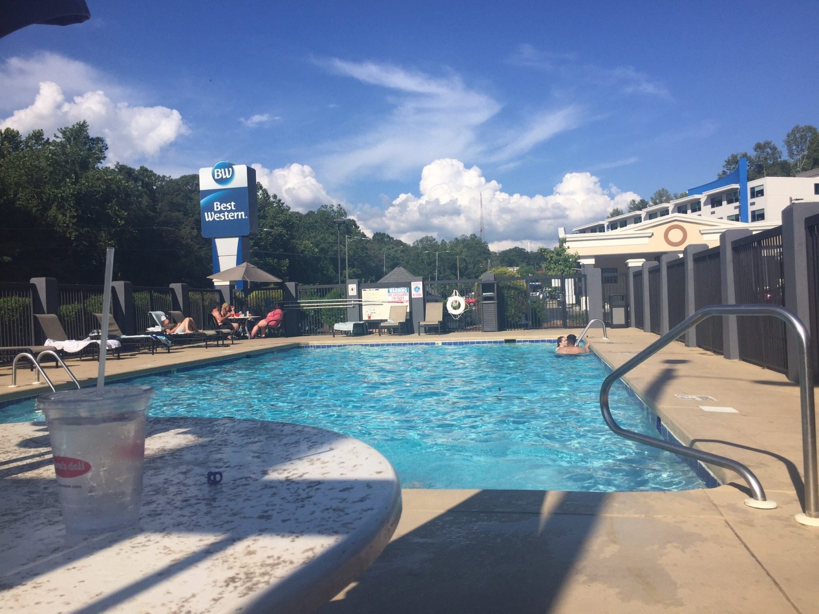 GLō Hotel Asheville-Blue Ridge Parkway