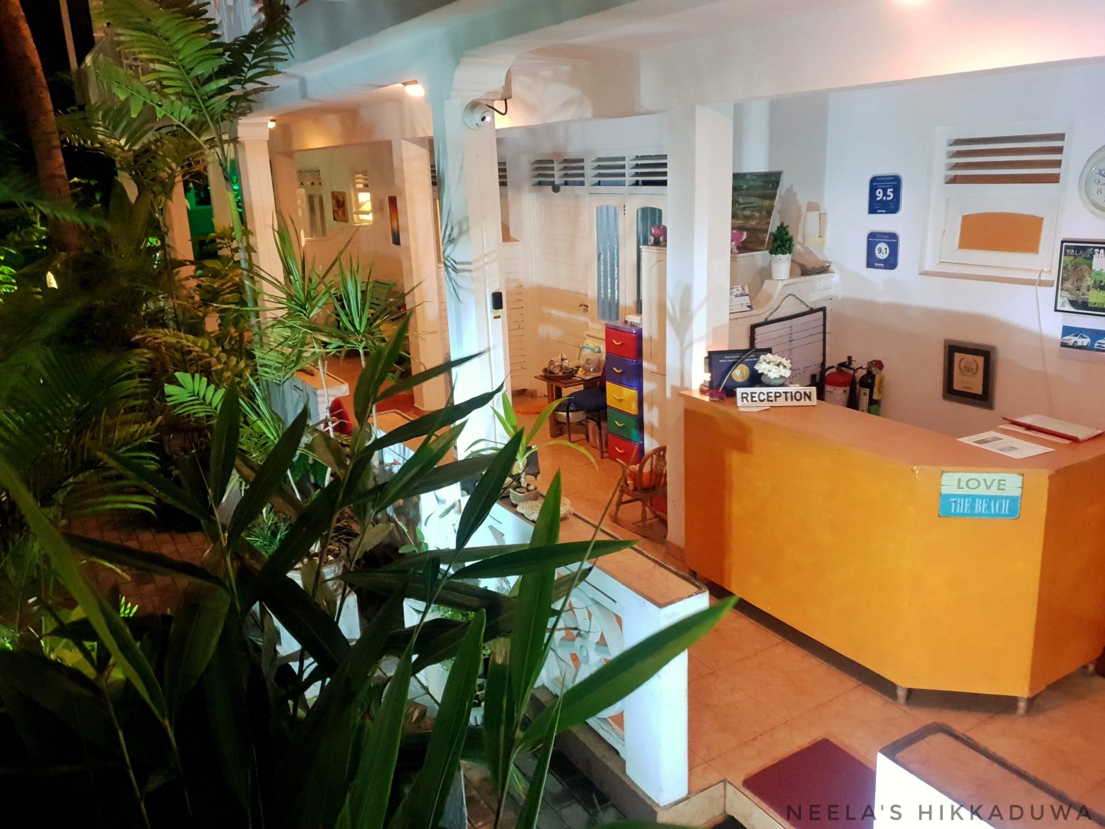 neela`s guest house & beach restaurant hotel hikkaduwa