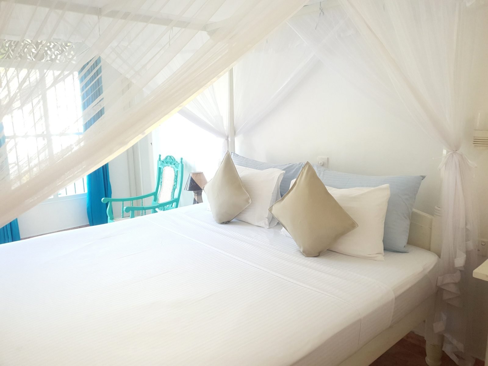 neela`s guest house & beach restaurant hotel hikkaduwa