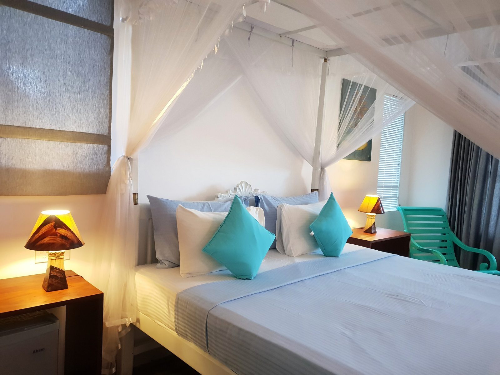 neela`s guest house & beach restaurant hotel hikkaduwa