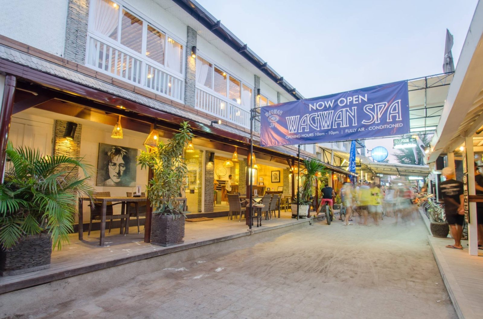 Scallywags Resort