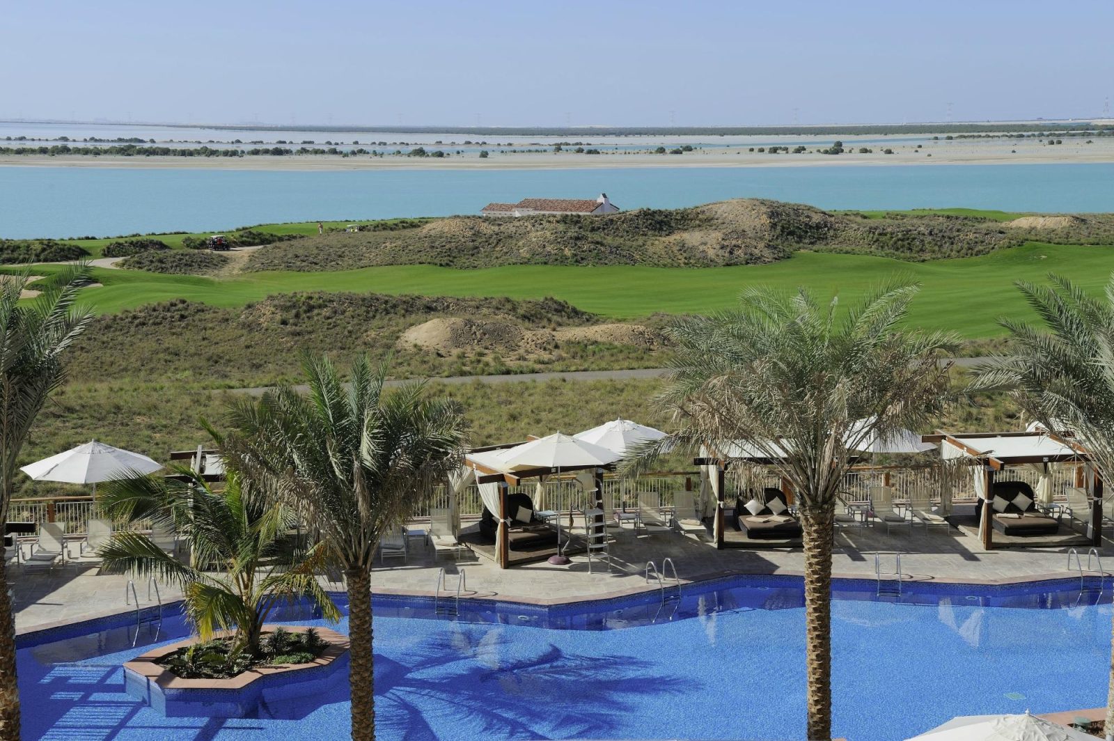 Yas Plaza Mangroves by IHG