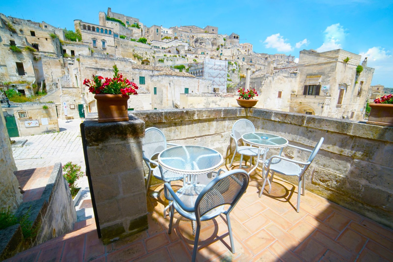 B&B Sassolino