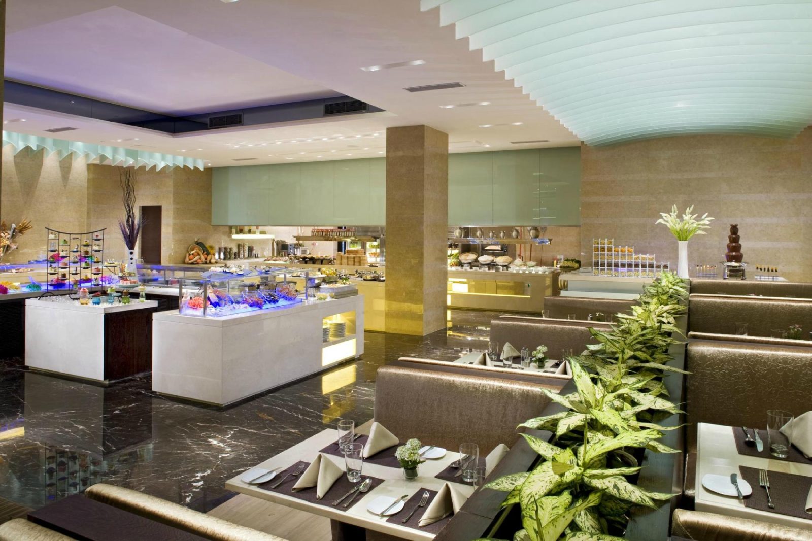 4 points by sheraton guangzhou, dongpu