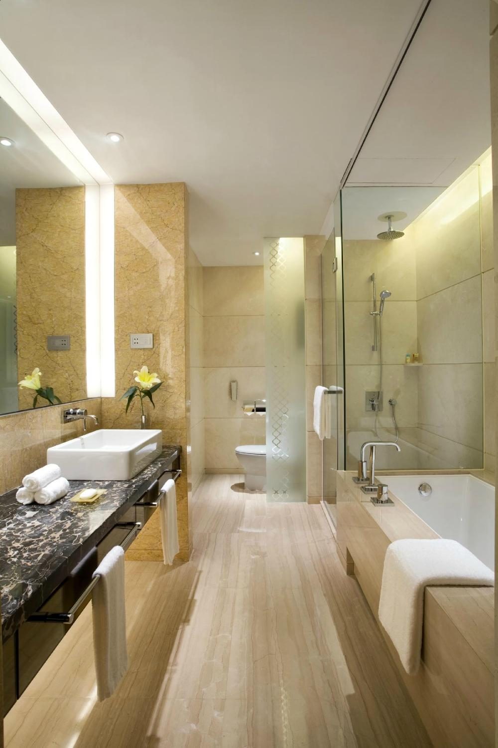 4 points by sheraton guangzhou, dongpu