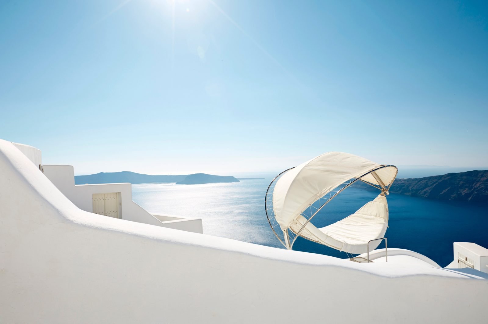 white hotel imerovigli
