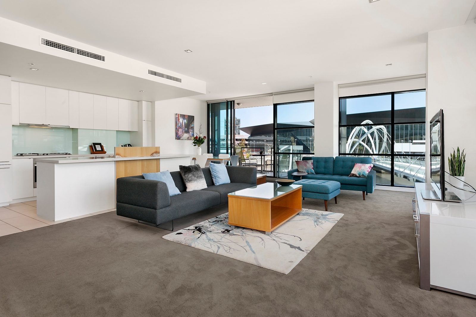 Waterfront Melbourne Apartments
