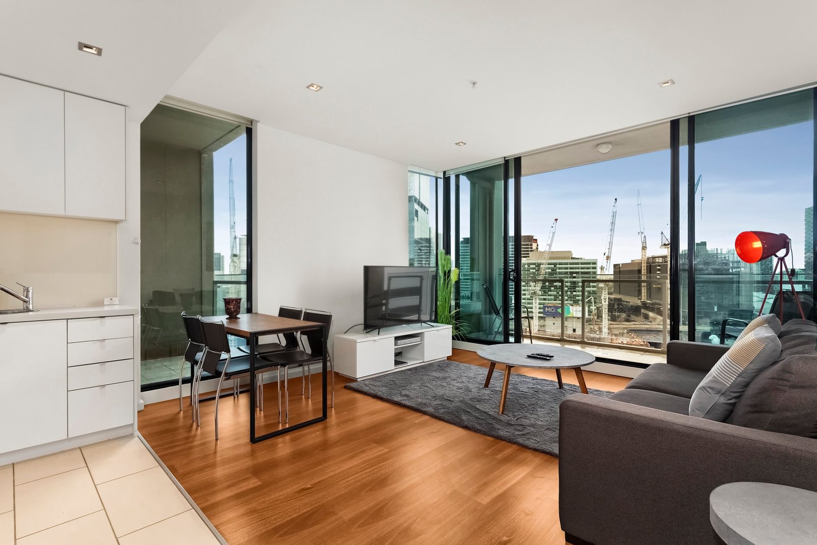 Waterfront Melbourne Apartments