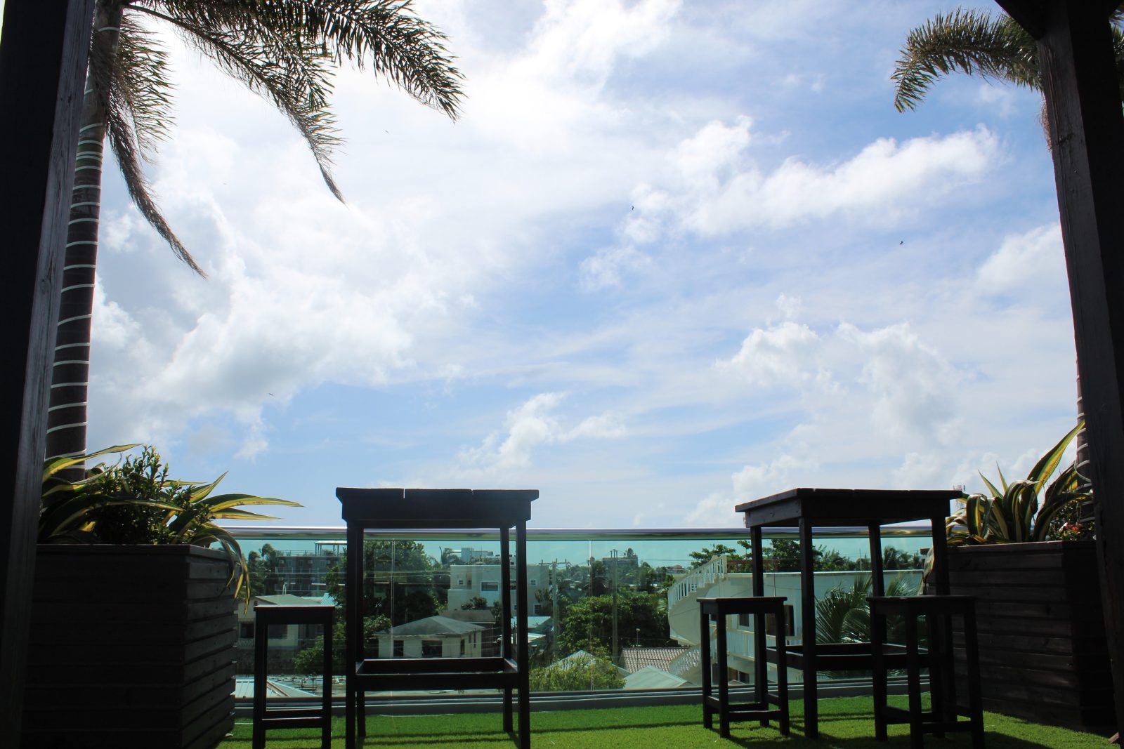 Barefoot Caye Caulker Hotel