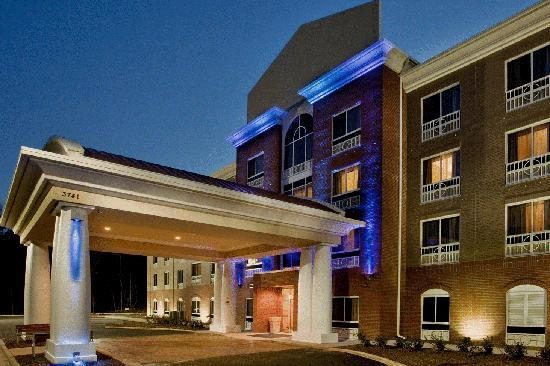 holiday inn express hotel and suites at nc state sw