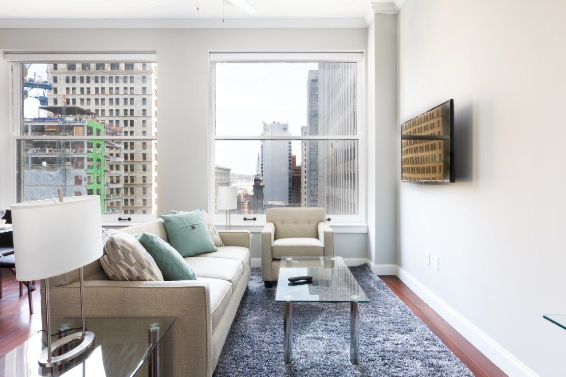 Global Luxury Suites in Downtown Pittsburgh