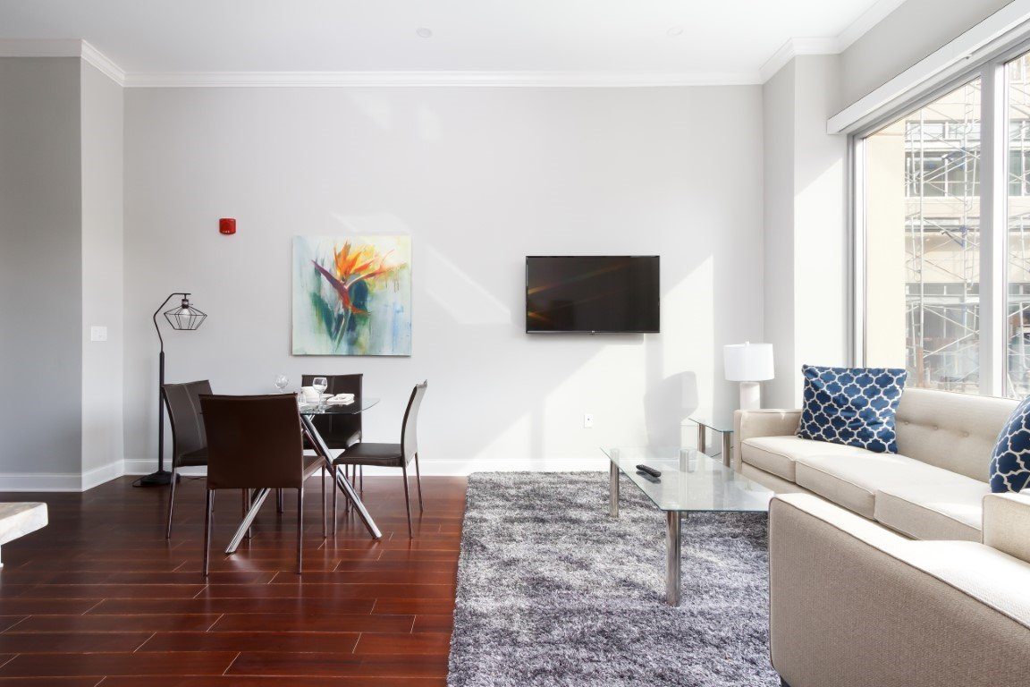 Global Luxury Suites in Downtown Pittsburgh