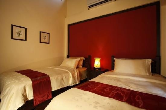 Sunset Apartment Phuket