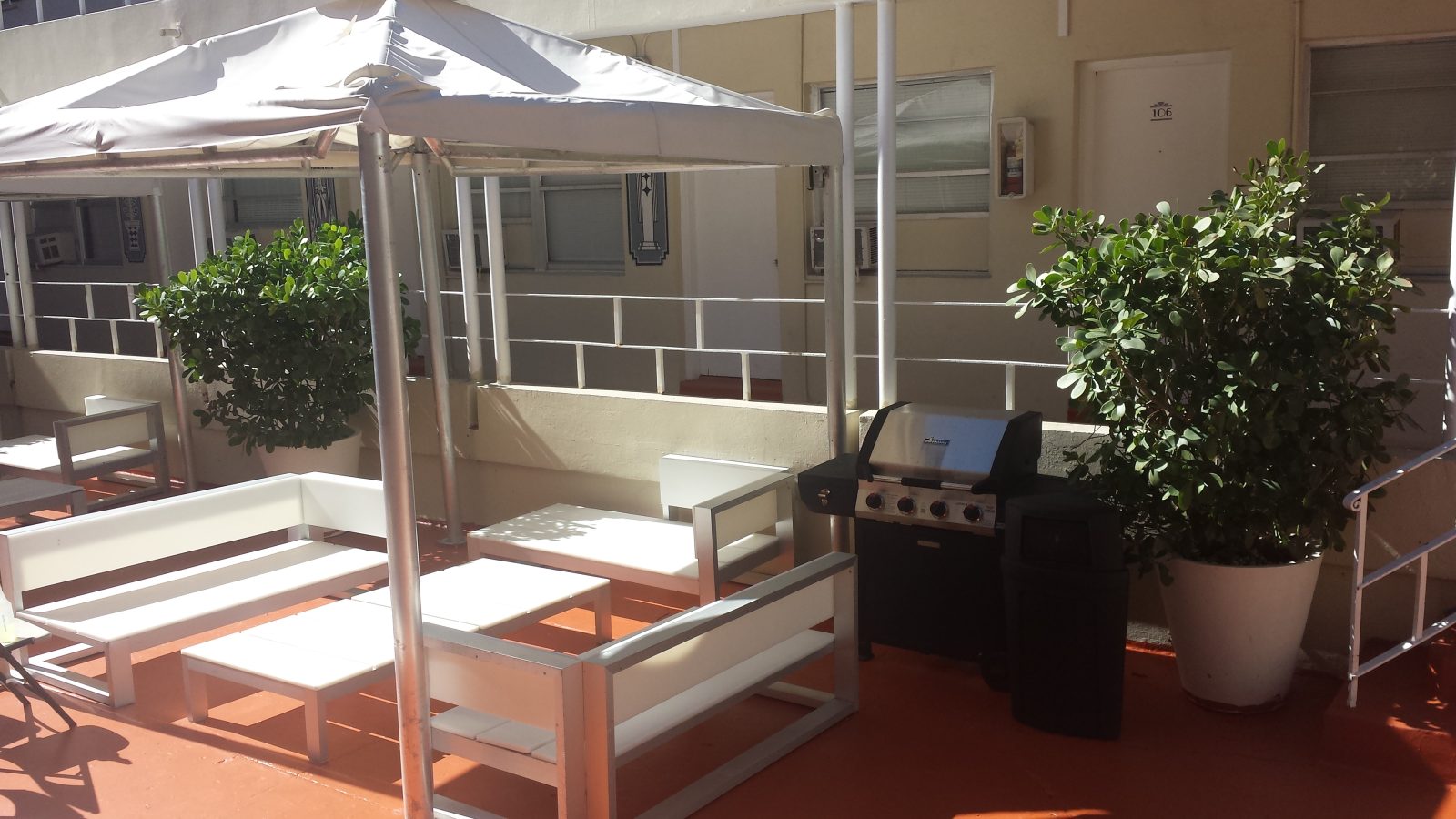 santa barbara hotel miami beach