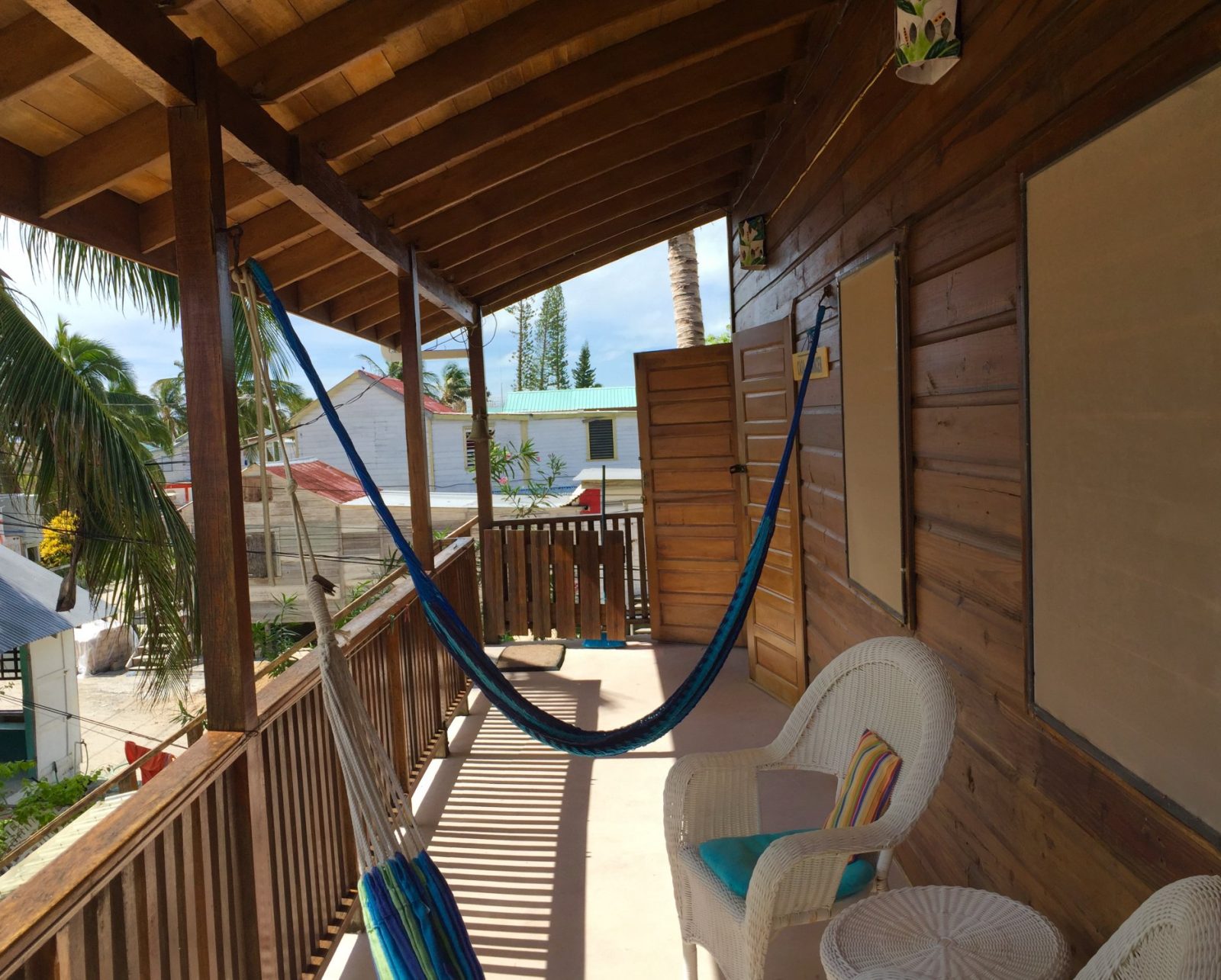 amanda`s place hotel caye caulker