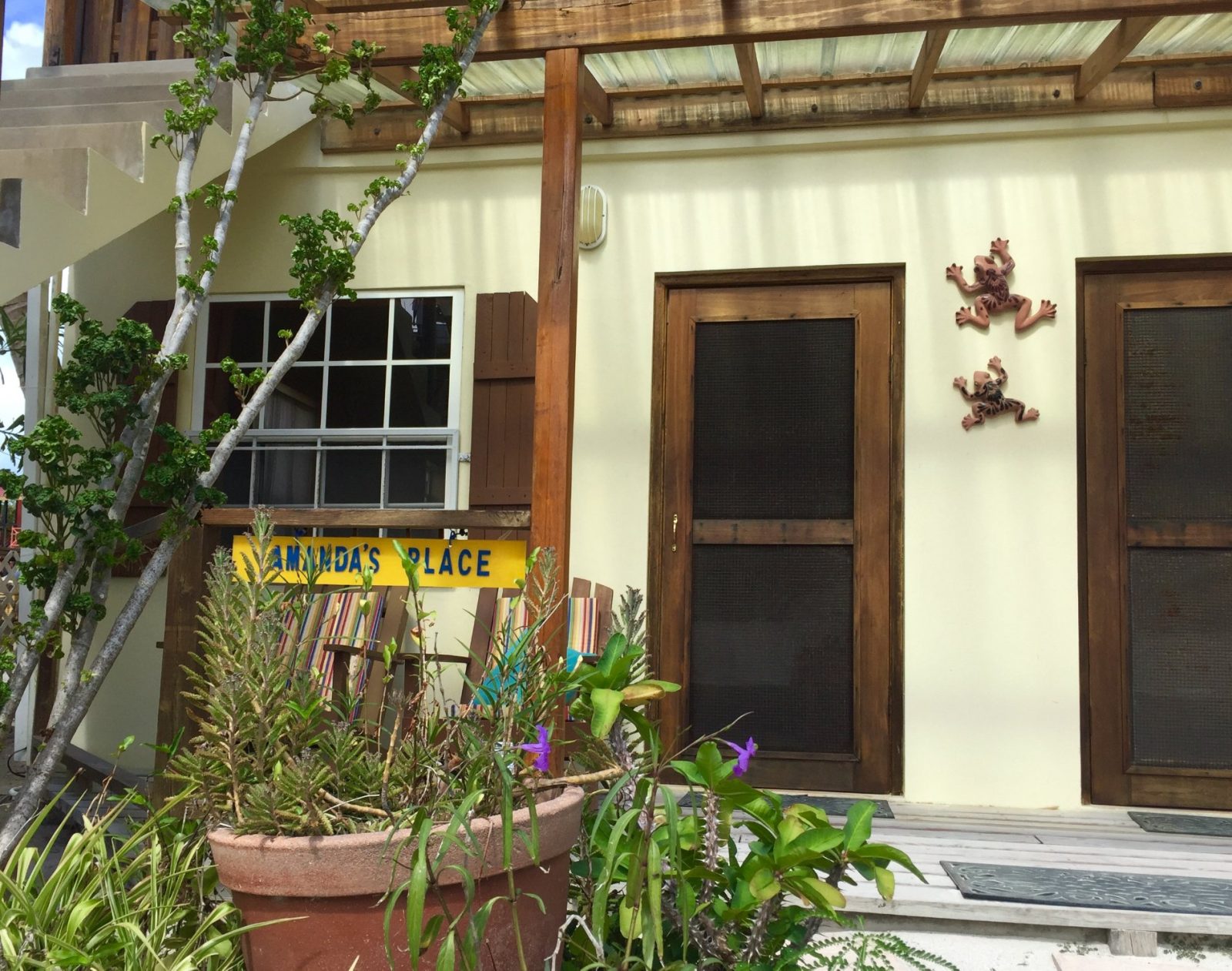 amanda`s place hotel caye caulker