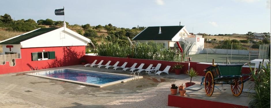 Deluxe Surfhouse Algarve – Surfcamp Portugal