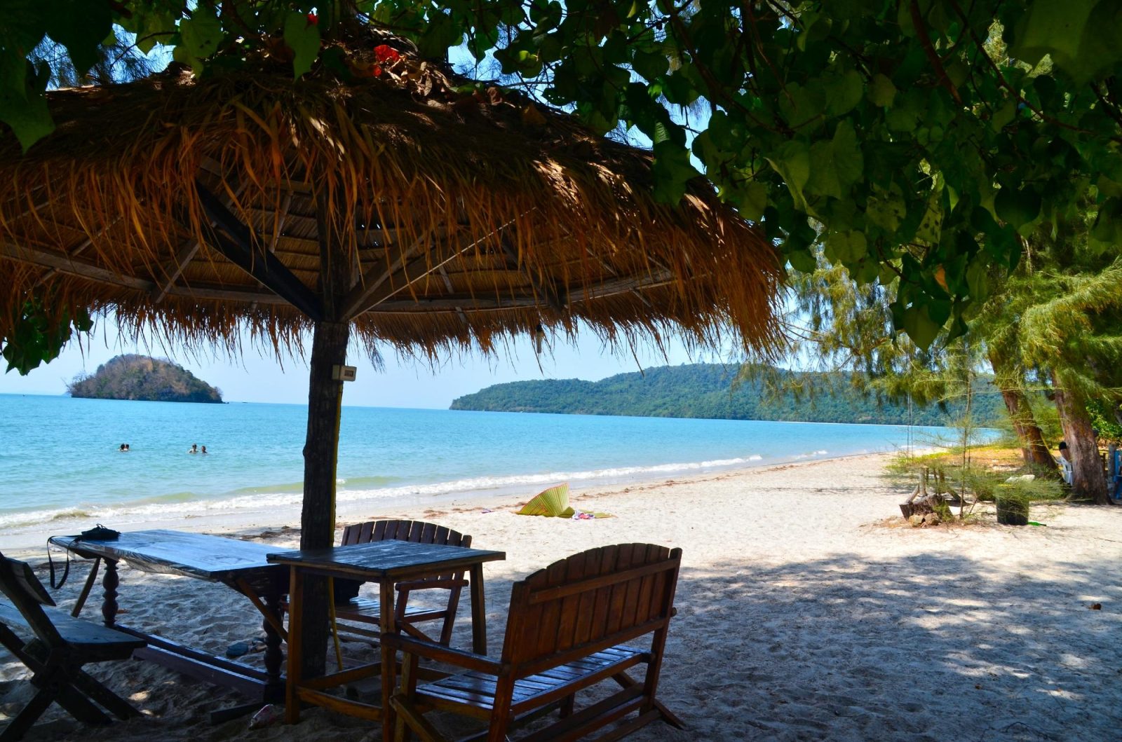 pan beach bungalows hotel krabi town