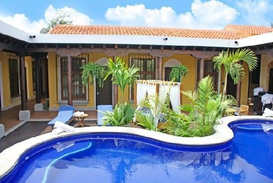Camino Real Antigua