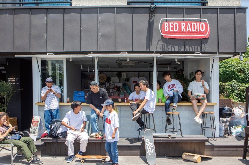 Bed Radio Hostels - Dongmoon, Jeju
