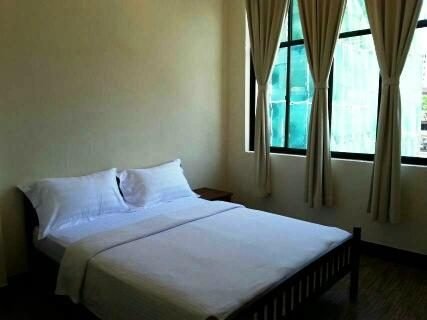 D' Beach Street Lodge