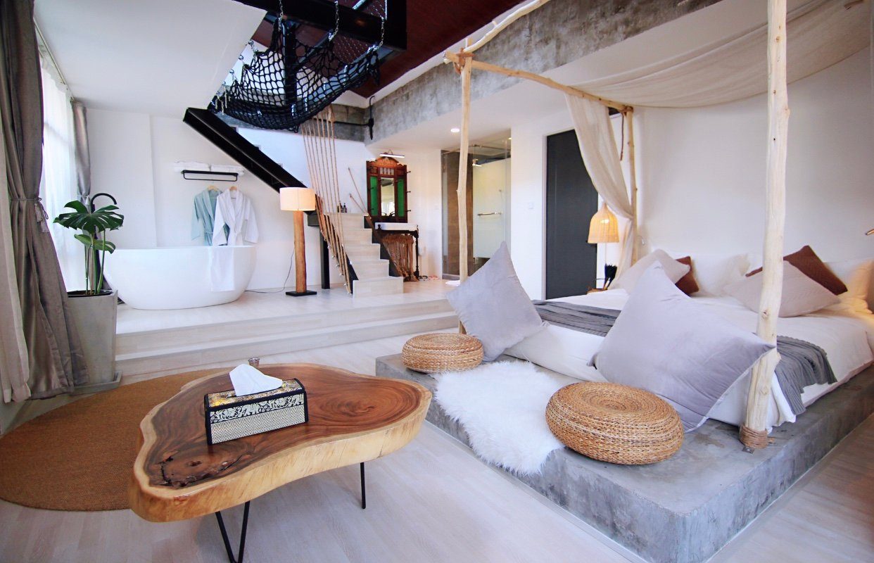 Yolo Bangkok Boutique Hotel