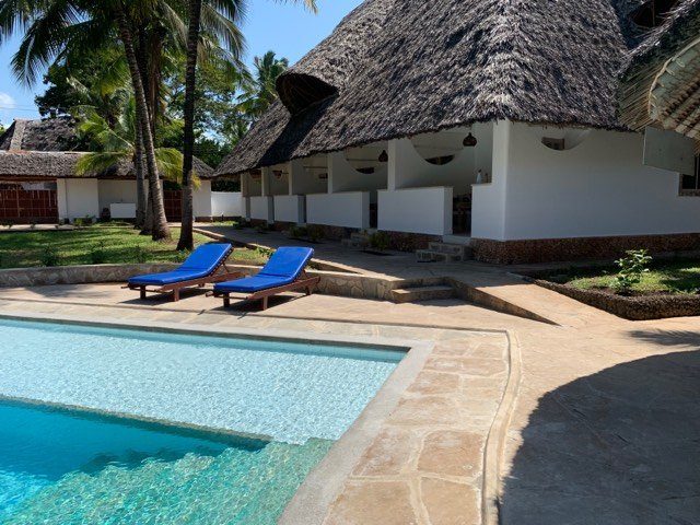 PeeKAboo Diani Beach