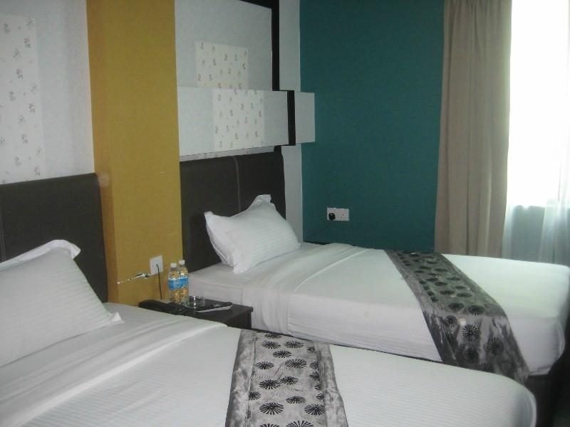 Le Hotel Kota Kinabalu