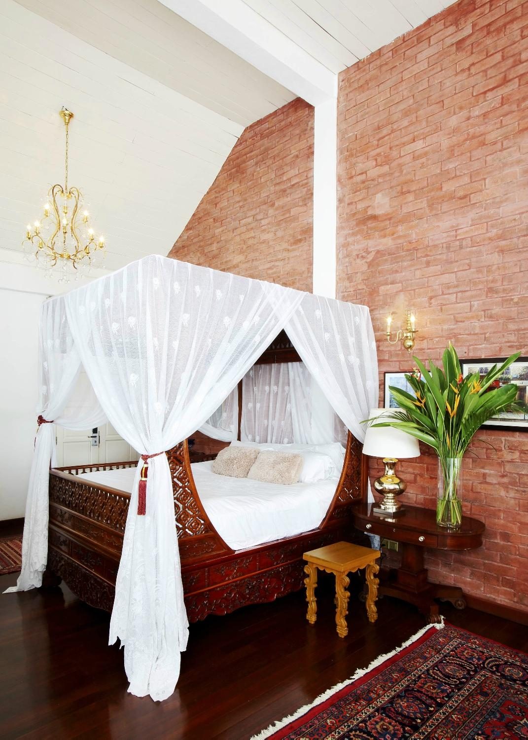 villa danialla beach hotel kota bharu