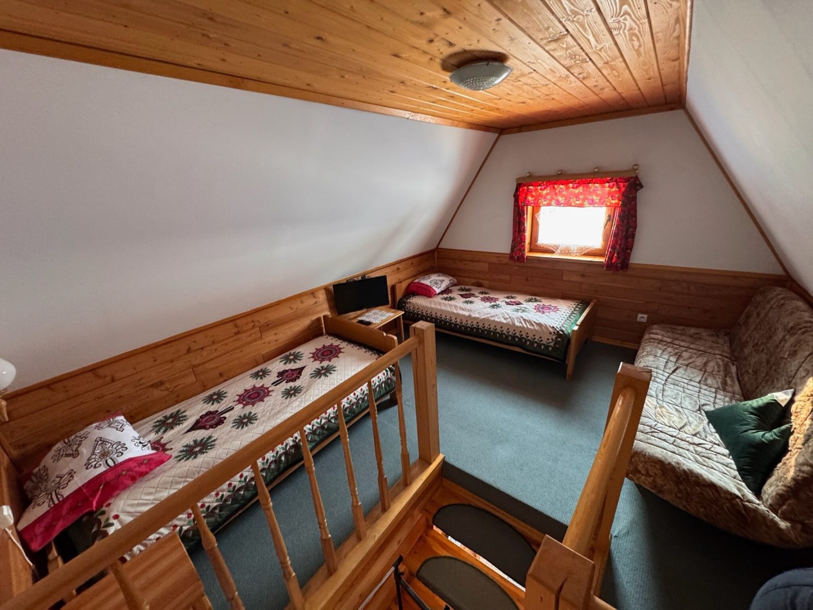 Camp Harenda Zakopane - Camping & Domki Górski & Pokoje z Epickim Widokiem na Tatry