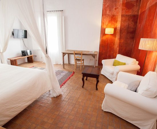 Hotel Tres Sants