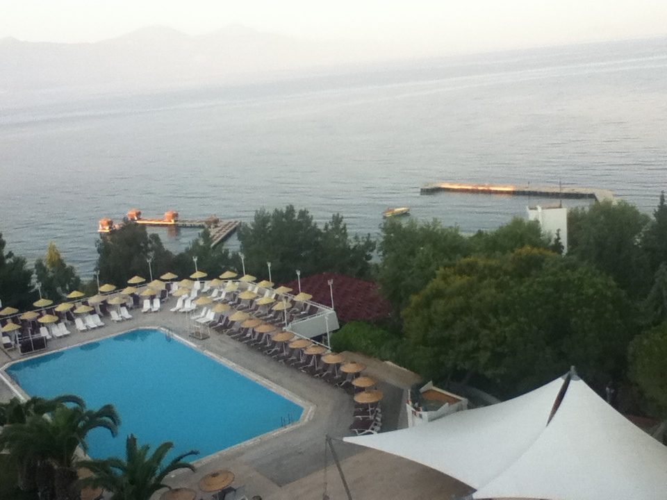 Cande Onura Hotel