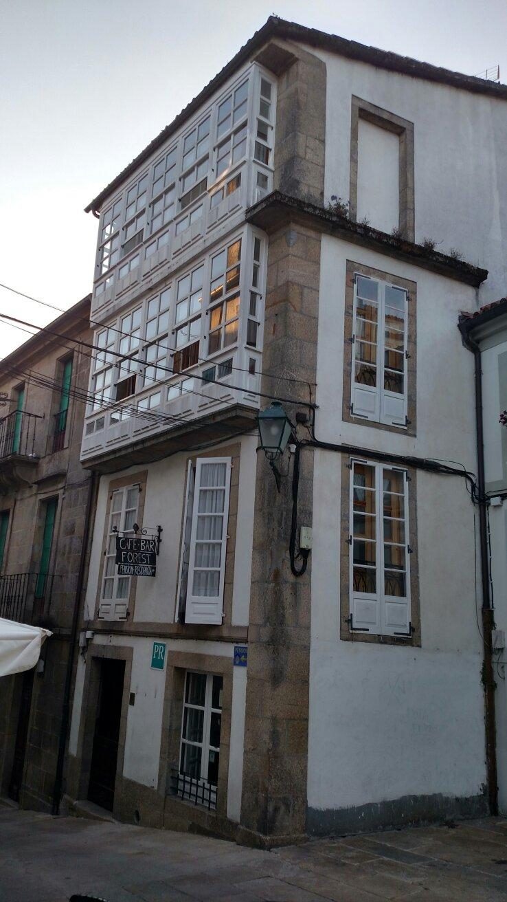 Hostal Forest