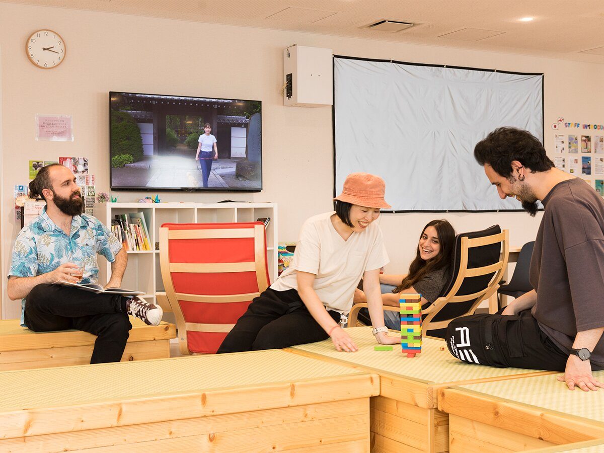 Wild Cherry Blossom Hostel Tokyo Koganei
